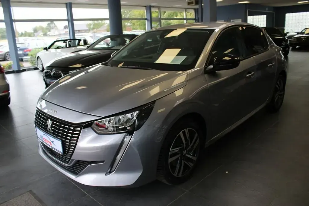 Gebraucht Peugeot 208 Allure 101 PS (74 kW) 2023 Grau Kleinwagen