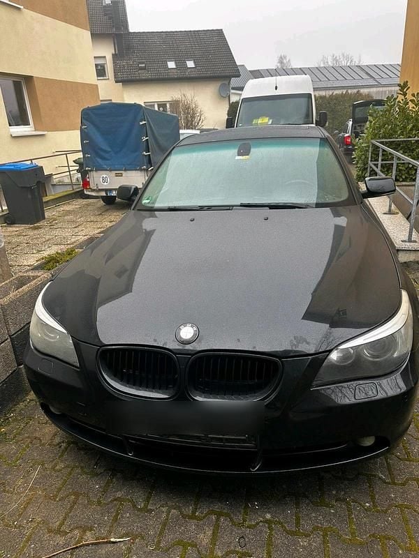 Schwarz Gebraucht 2004 BMW 530 Limousine | 3.399 € (Superpreis) - Bild 1/4