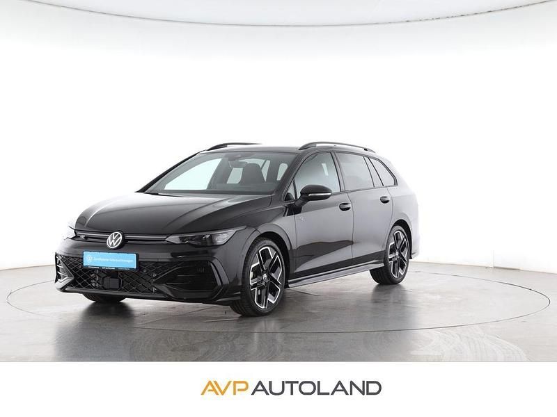 Schwarz Gebraucht 2025 VW Golf VIII R-line Kombi | 33.490 € (Fairer Preis) - Bild 1/4
