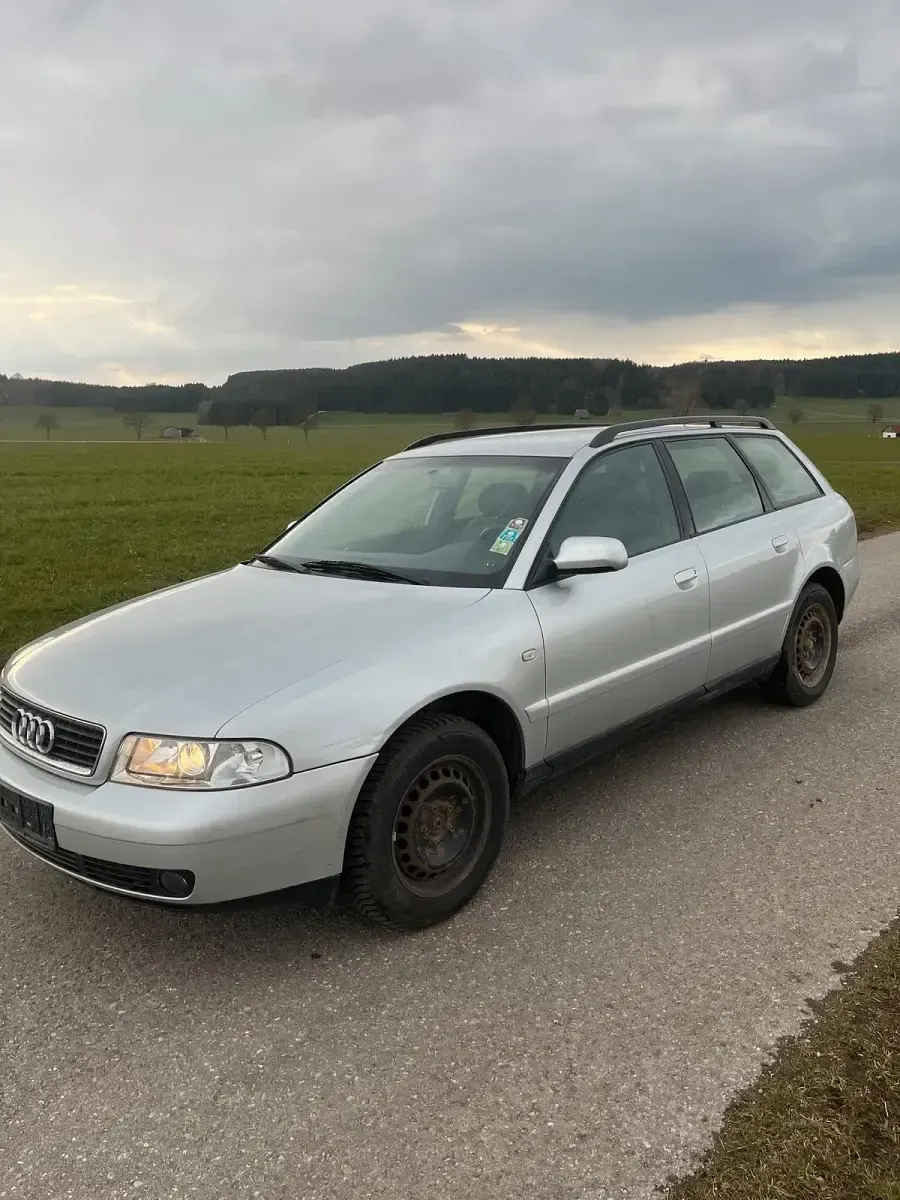 Gebraucht Audi A4 125 PS (91 kW) 2026 Kombi