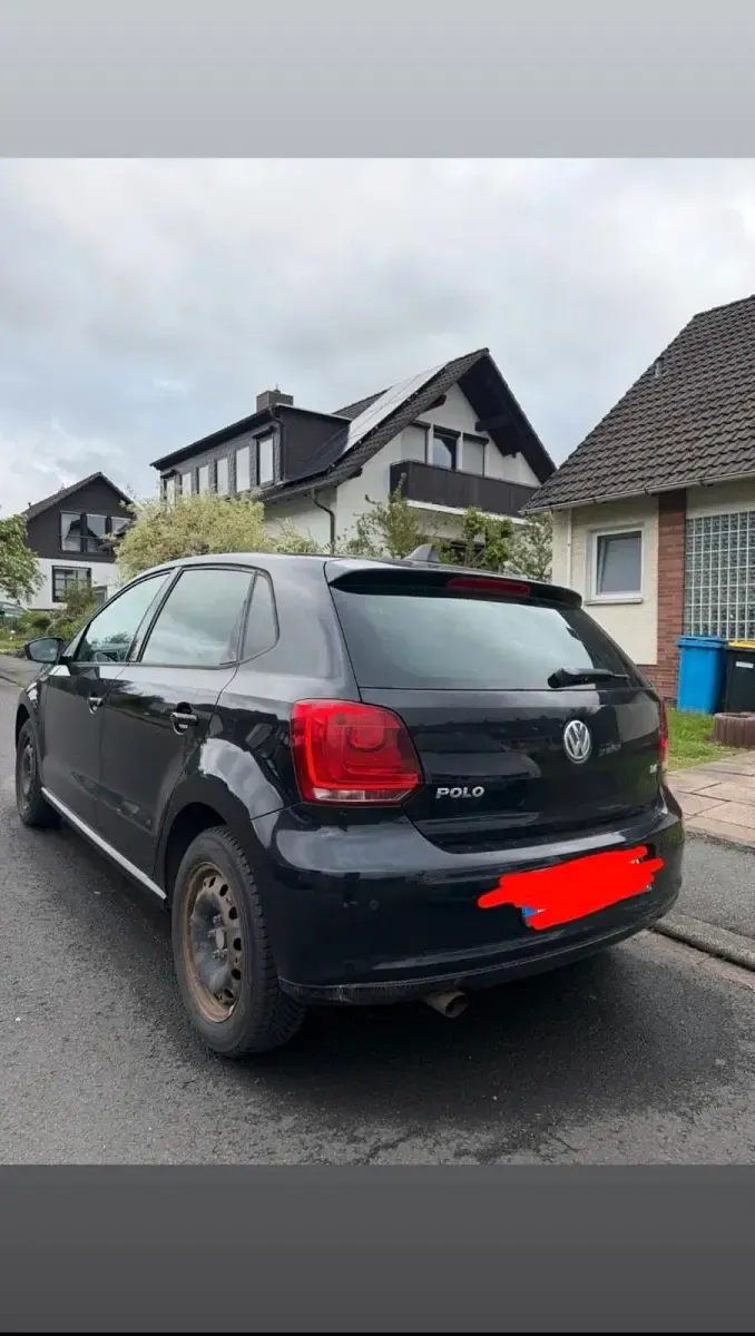 Gebraucht VW Polo 80 PS (58 kW) 2011 Schwarz Kleinwagen
