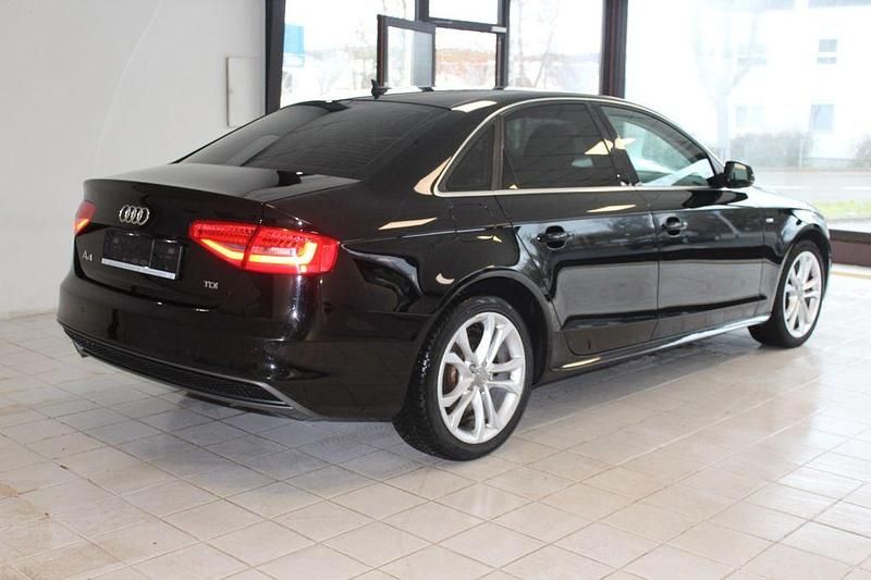 Gebraucht Audi A4 S-Line 150 PS (110 kW) 2014 Schwarz Limousine