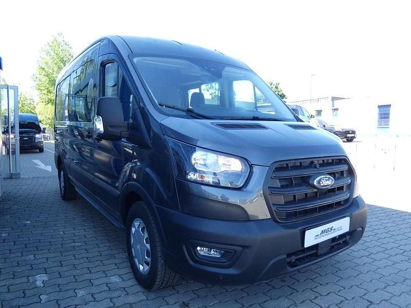 Gebraucht Ford Transit Trend 131 PS (96 kW) 2024 Moondust silver metallic Van