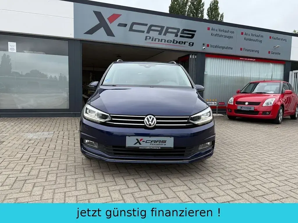 Gebraucht VW Touran Comfortline 150 PS (110 kW) 2017 Blau Van / Kleinbus