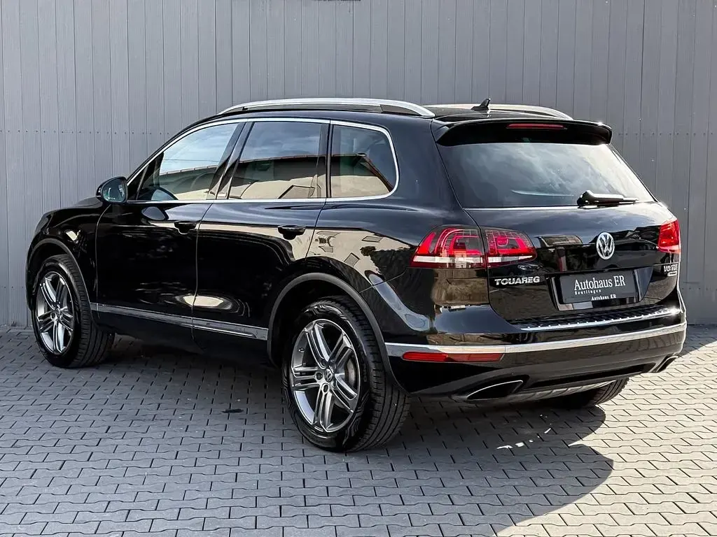 Gebraucht VW Touareg Executive 262 PS (192 kW) 2017 Schwarz SUV