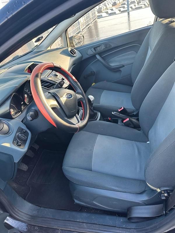 Gebraucht Ford Fiesta 60 PS (44 kW) 2009 Schwarz Kleinwagen