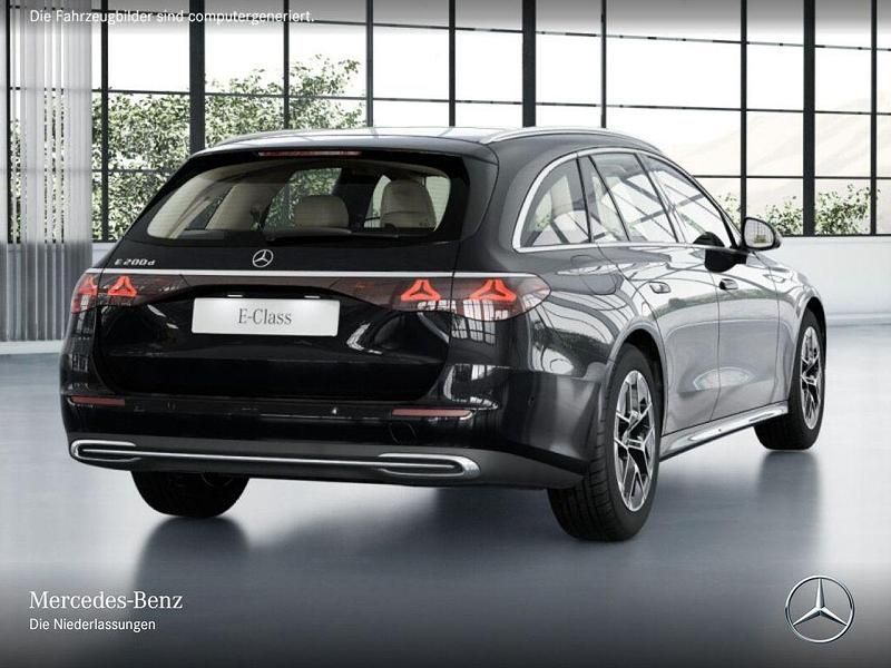Używany Mercedes E200 Advanced Plus 163 KM (119 kW) 2025 Czarny Sedan/Limuzyna