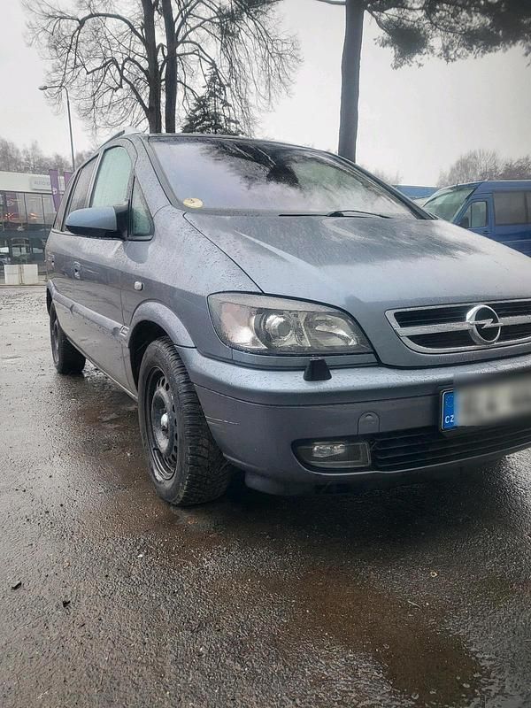 Grau Gebraucht 2004 Opel Zafira Van / Kleinbus | 1.999 € (Fairer Preis) - Bild 1/4