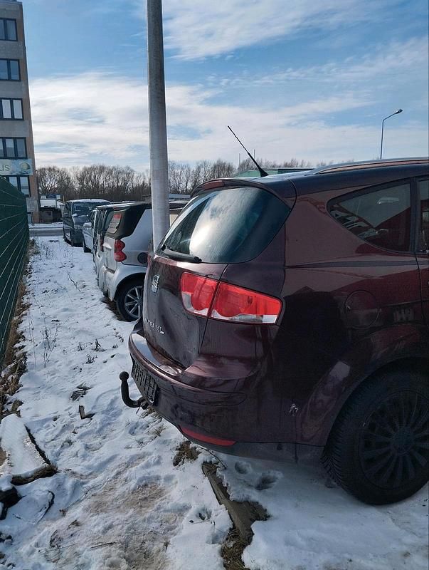 Gebraucht Seat Altea XL 125 PS (91 kW) 2009 Violet Van / Kleinbus