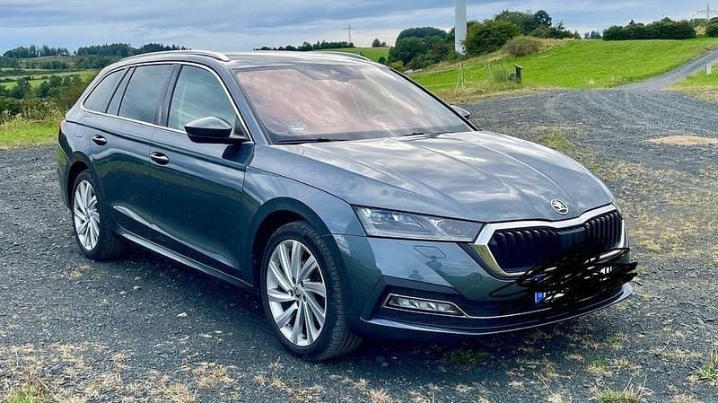 Gebraucht Skoda Octavia 150 PS (110 kW) 2020 Grau Limousine