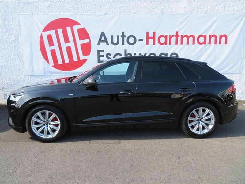 Gebraucht Audi Q8 Competition 286 PS (210 kW) 2023 Mythosschwarz (metallic) SUV