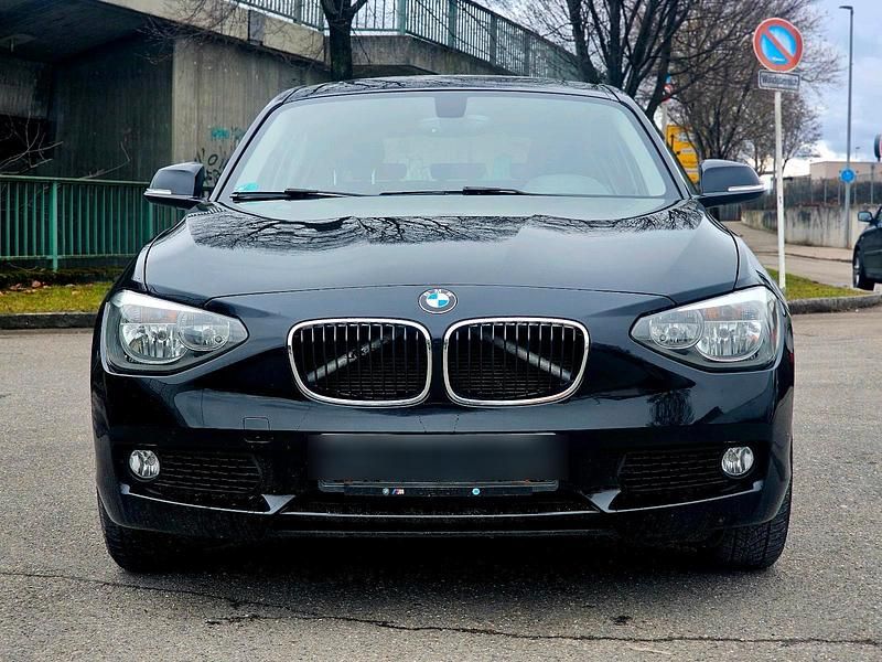 Gebraucht BMW 118 143 PS (105 kW) 2012 Schwarz Kleinwagen