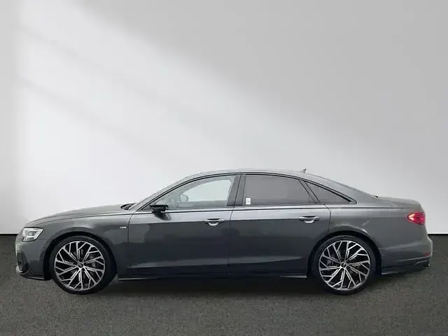 Gebraucht Audi A8 Sport 286 PS (210 kW) 2024 Daytonagrau perleffekt Limousine