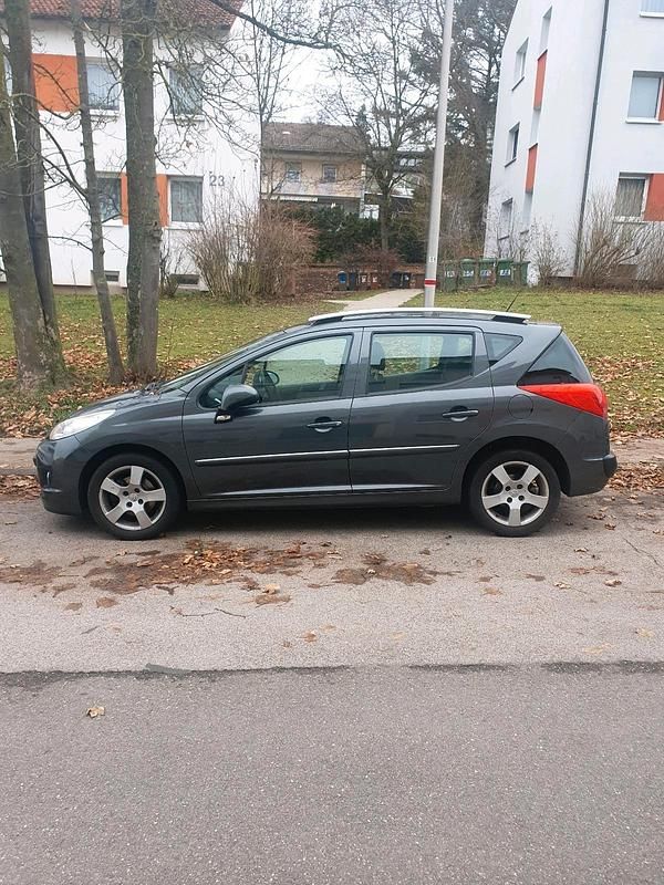 Gebraucht Peugeot 207 120 PS (88 kW) 2011 Andere farben Kombi