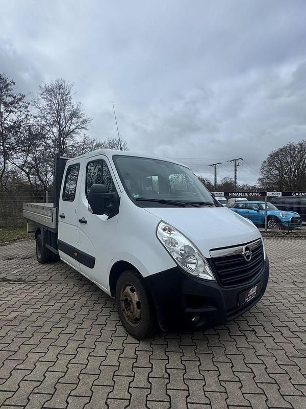 Gebraucht Opel Movano 145 PS (106 kW) 2018 Weiß Van / Kleinbus