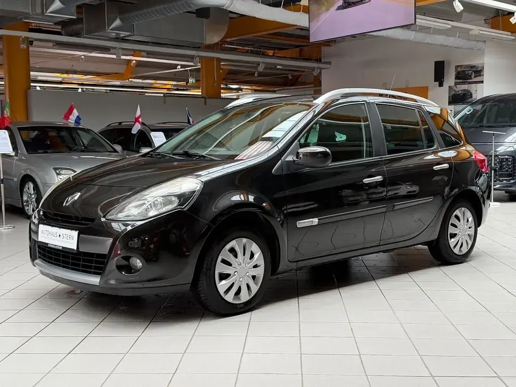 Gebraucht Renault Clio Dynamique 101 PS (74 kW) 2010 Schwarz Limousine