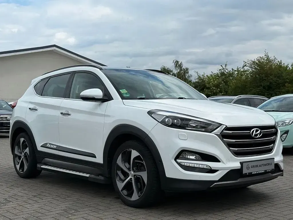 Gebraucht Hyundai Tucson Premium 177 PS (130 kW) 2016 Weiß SUV
