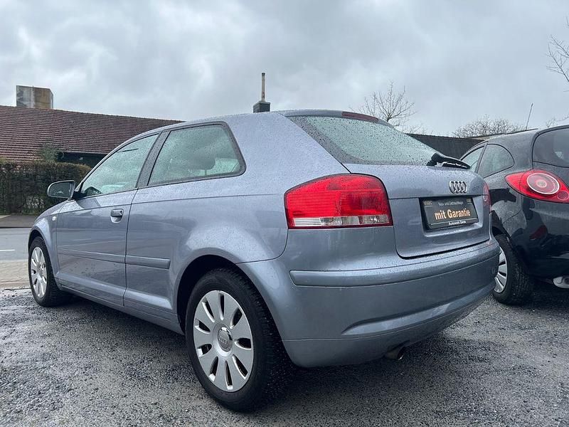 Gebraucht Audi A3 Ambiente 102 PS (75 kW) 2005 Silber Kleinwagen