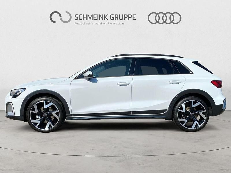 Gebraucht Audi A3 Sport 150 PS (110 kW) 2024 Gletscherweiß metallic Limousine