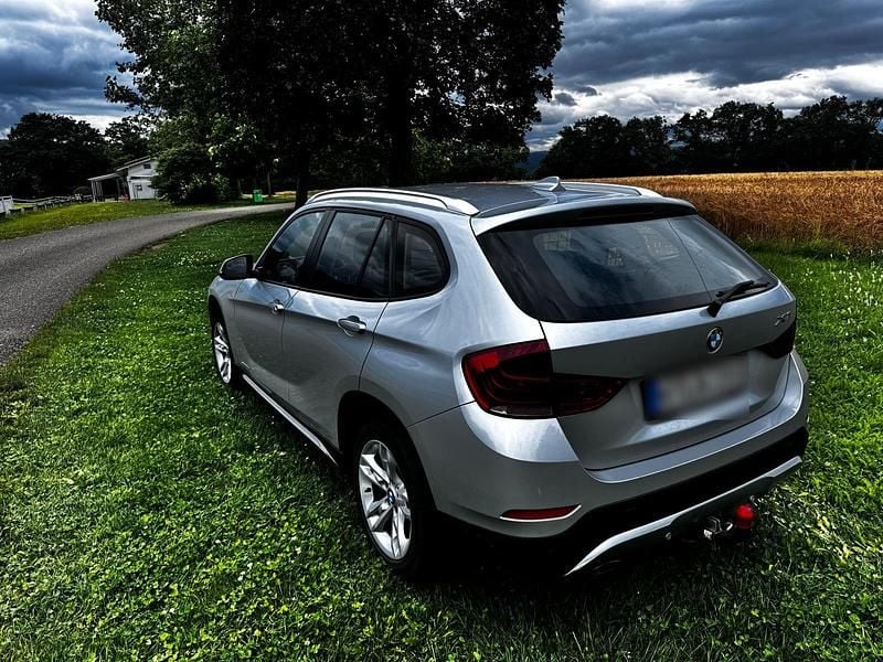 Gebraucht BMW X1 184 PS (135 kW) 2013 Silber SUV