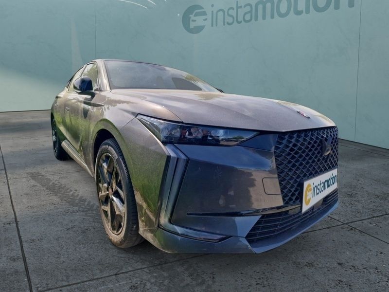 Grau Gebraucht 2023 DS Automobiles DS4 Performance Limousine | 28.390 € (Fairer Preis) - Bild 1/3
