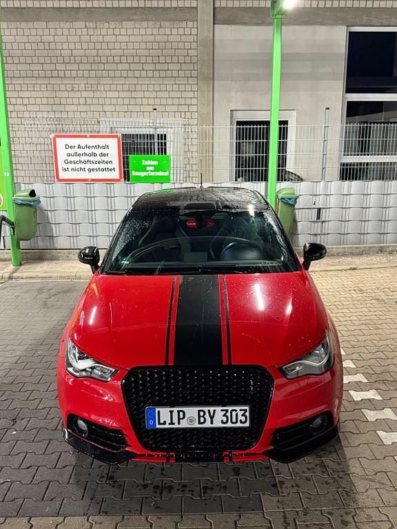 Rot Gebraucht 2014 Audi A1 Sportback S-Line Kleinwagen | 16.000 € (Etwas zu teuer) - Bild 1/4