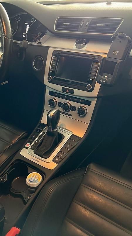 Gebraucht VW Passat Highline 190 PS (139 kW) 2014 Schwarz Kombi