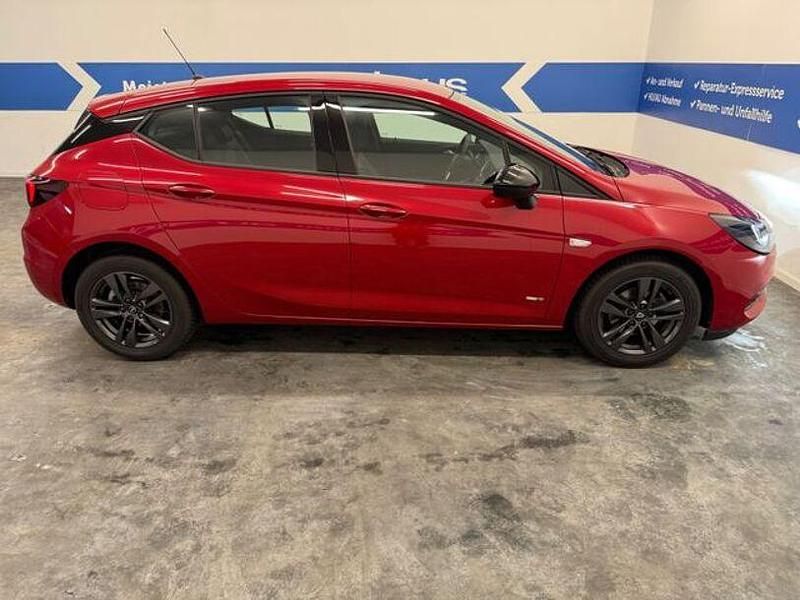 Gebraucht Opel Astra Design & Tech 110 PS (80 kW) 2021 Rot Limousine