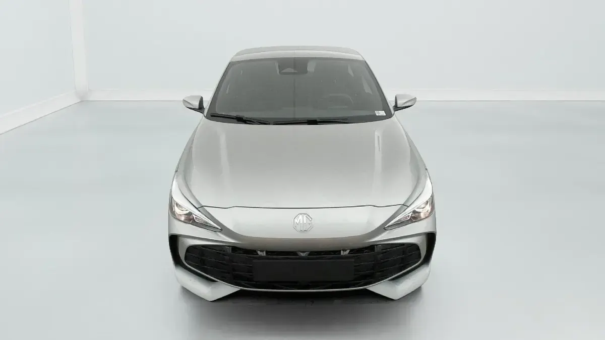 Neu MG MG3 102 PS (75 kW) 2026 Cosmic silver Kleinwagen