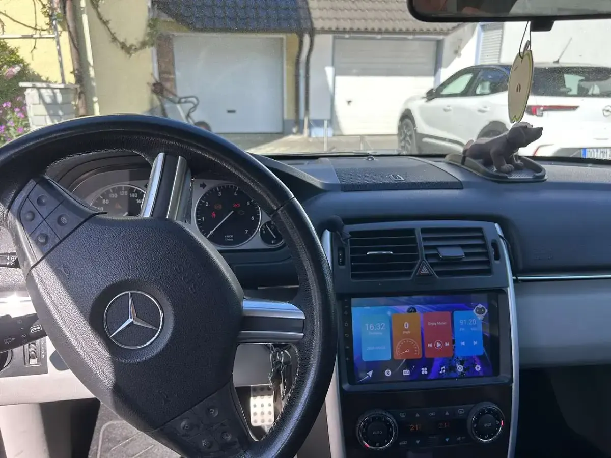Gebraucht Mercedes B200 136 PS (100 kW) 2006 Grau Van / Kleinbus
