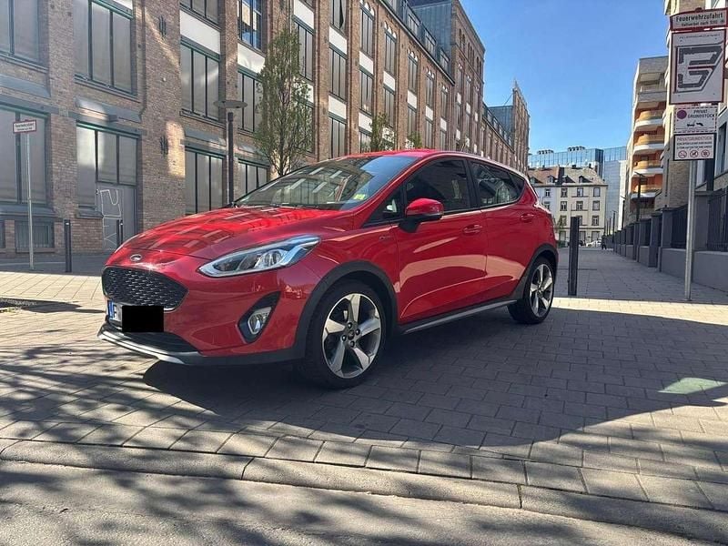 Gebraucht Ford Fiesta S 101 PS (74 kW) 2019 Rot Limousine