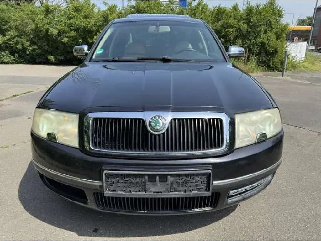Gebraucht Skoda Superb Elegance 163 PS (119 kW) 2004 Schwarz magicperleffekt Limousine