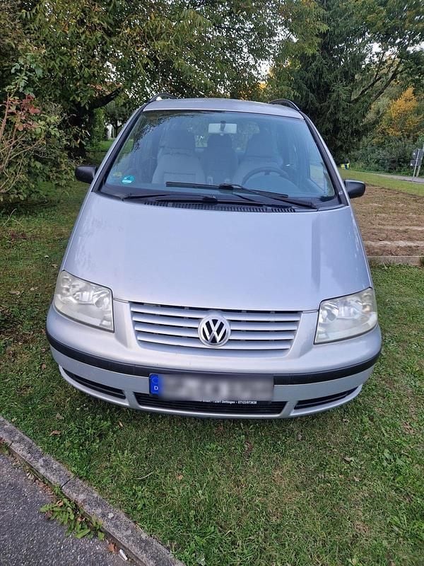 Silber Gebraucht 2001 VW Sharan Van / Kleinbus | 2.800 € (Guter Preis) - Bild 1/4