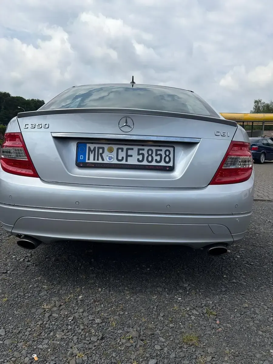 Gebraucht Mercedes C350 292 PS (214 kW) 2009 Silber Limousine