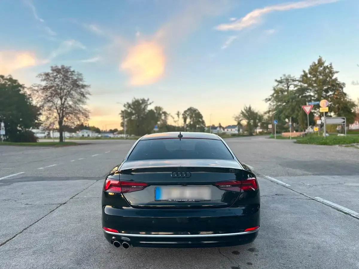 Gebraucht Audi A5 S-Line 220 PS (161 kW) 2018 Schwarz Coupé
