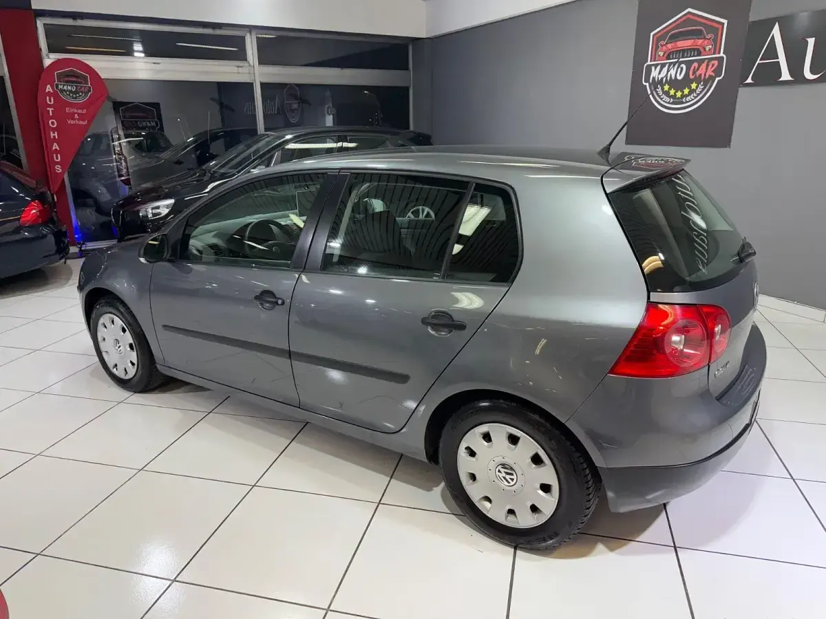 Gebraucht VW Golf VI Edition 80 PS (58 kW) 2008 Grau Kleinwagen