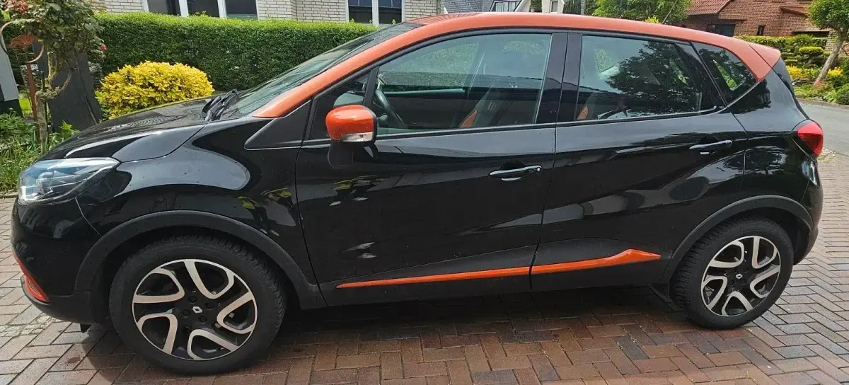 Gebraucht Renault Captur Dynamique 120 PS (88 kW) 2013 Schwarz SUV
