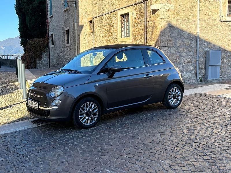 Grau Gebraucht 2015 Fiat 500C Lounge Cabrio | 6.400 € (Guter Preis) - Bild 1/4