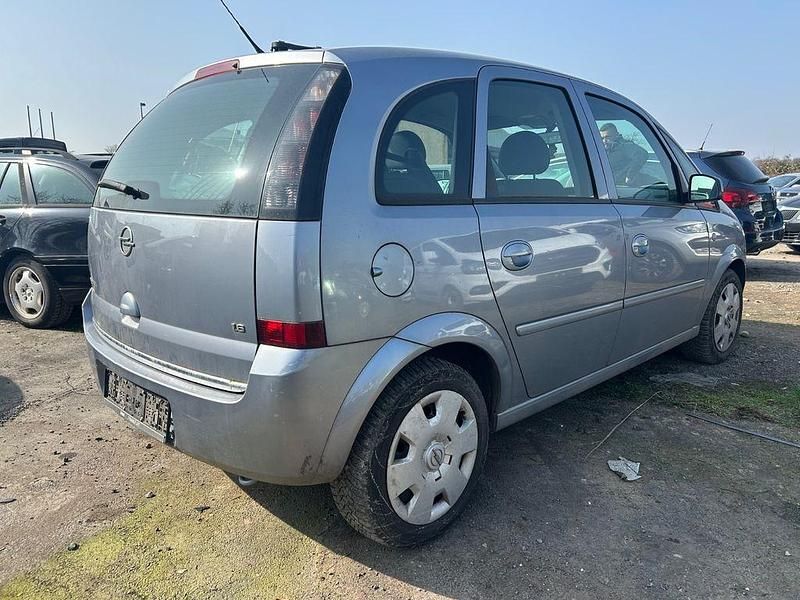 Gebraucht Opel Meriva Edition 105 PS (77 kW) 2008 Silber Van / Kleinbus