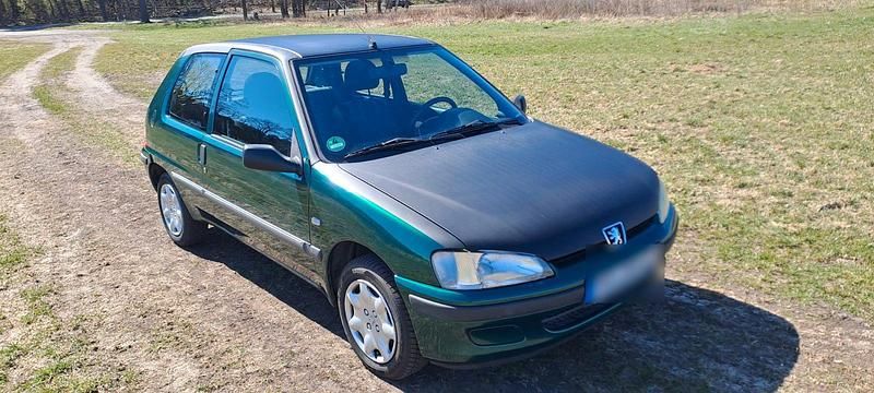 Gebraucht Peugeot 106 60 PS (44 kW) 2001 Grün Kleinwagen