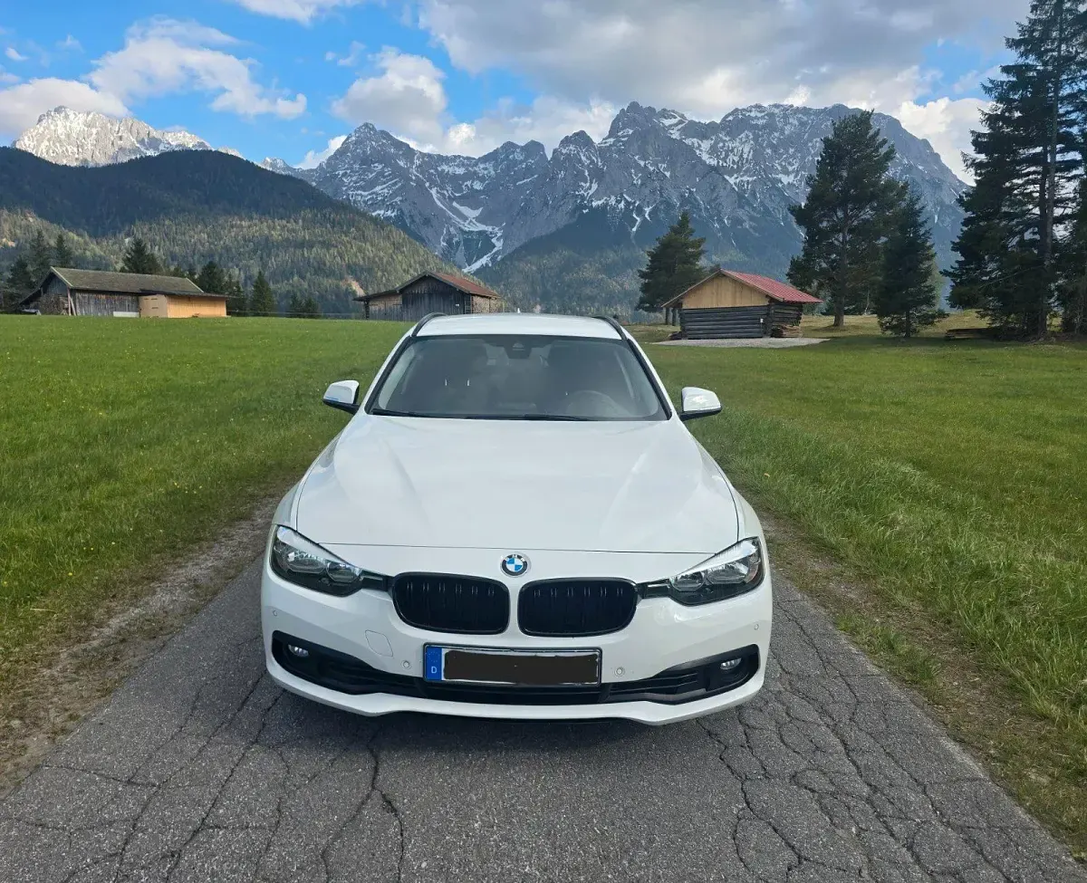 Gebraucht BMW 320 184 PS (135 kW) 2016 Weiß Kombi