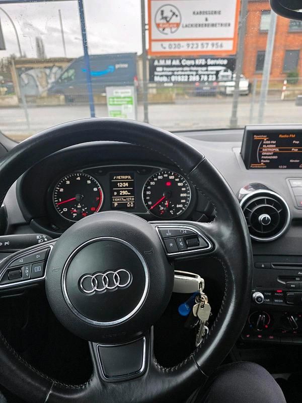 Gebraucht Audi A1 122 PS (89 kW) 2010 Schwarz Kleinwagen