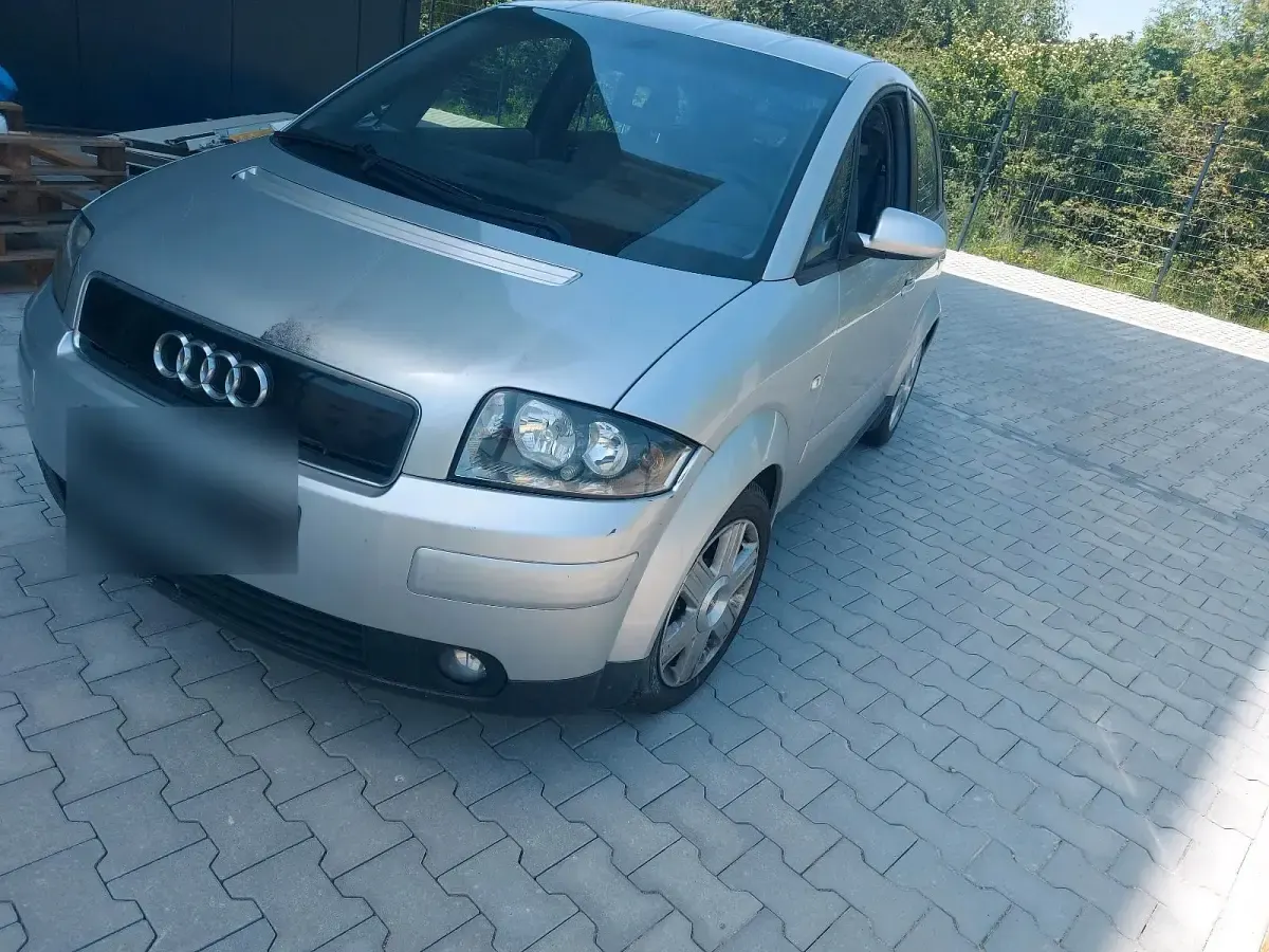 Gebraucht Audi A2 75 PS (55 kW) 2001 Grau Kleinwagen