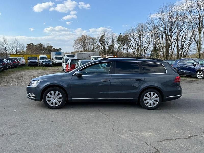 Gebraucht VW Passat Comfortline 150 PS (110 kW) 2014 Grau Kombi