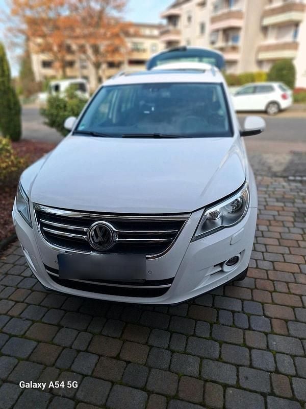 Gebraucht VW Tiguan 200 PS (147 kW) 2009 Weiß SUV