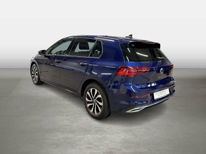 Gebraucht VW Golf VIII Active 150 PS (110 kW) 2023 Atlantic blue Limousine