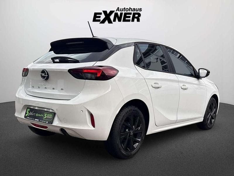 Second-hand Opel Corsa 75 CP (55 kW) 2024 Alb Hatchback