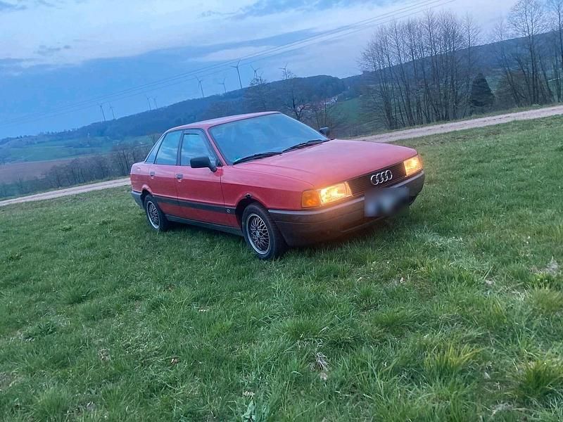 Second-hand Audi 80 90 CP (66 kW) 1990 Roșu Berlinǎ
