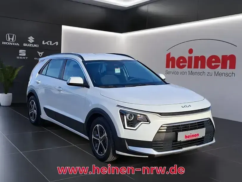 Gebraucht Kia Niro Edition 7 184 PS (135 kW) 2022 Weiß SUV