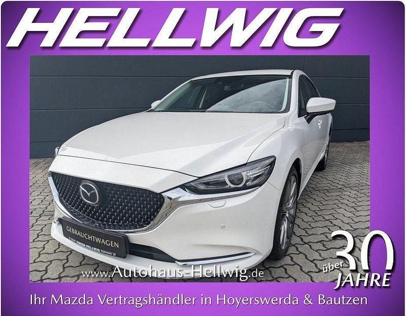 Rhodium white metallic (metallic) Gebraucht 2024 Mazda 6 Exclusive Limousine | 28.480 € (Superpreis) - Bild 1/4